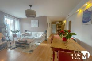Picture of listing #327485762. Appartment for sale in Épernon