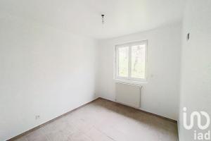 Thumbnail of property #327487019. Click for details