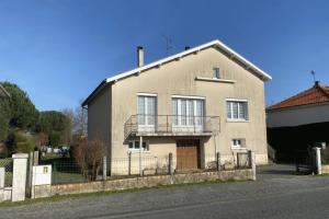 Picture of listing #327499484. House for sale in Roumazieres