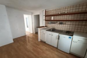 Picture of listing #327521982. Appartment for sale in Paris