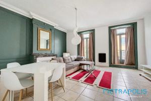 Picture of listing #327528819. Appartment for sale in Sète