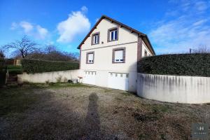 Picture of listing #327533997. House for sale in Alençon