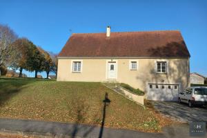 Picture of listing #327533999. House for sale in Mortagne-au-Perche