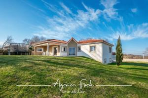 Picture of listing #327568275. House for sale in Tarbes