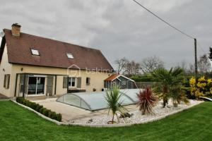 Picture of listing #327581580. House for sale in Pont-l'Évêque
