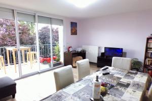 Picture of listing #327582127. Appartment for sale in Agen