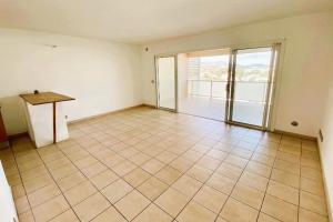 Picture of listing #327596860. Appartment for sale in Nouméa