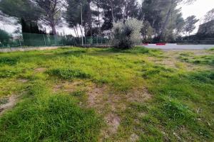 Picture of listing #327603811. Land for sale in Aubagne