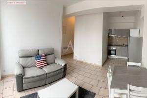 Picture of listing #327605663. Appartment for sale in Saint-Aignan