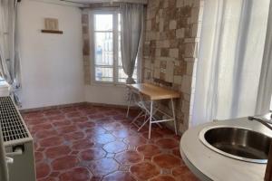 Picture of listing #327618886. Appartment for sale in Paris