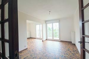 Picture of listing #327622978. Appartment for sale in Vaulx-en-Velin