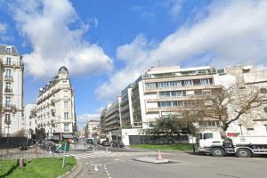 Picture of listing #327647471. Appartment for sale in Paris