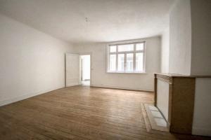 Thumbnail of property #327648793. Click for details