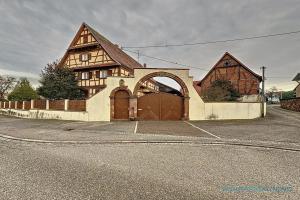 Picture of listing #327650186. House for sale in Niederschaeffolsheim
