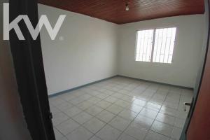 Thumbnail of property #327680411. Click for details