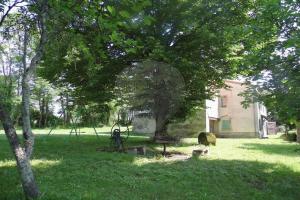 Thumbnail of property #327705028. Click for details