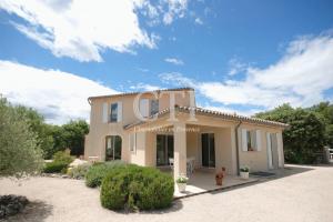 Picture of listing #327725689. House for sale in Vaison-la-Romaine