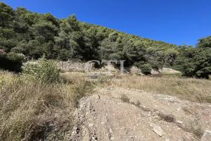 Picture of listing #327725698. Land for sale in Vaison-la-Romaine