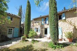Picture of listing #327725719. House for sale in Vaison-la-Romaine