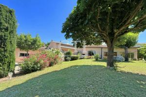 Picture of listing #327725730. House for sale in Vaison-la-Romaine