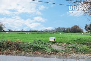 Picture of listing #327727890. Land for sale in Nozay