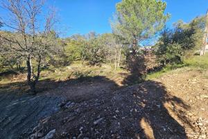 Picture of listing #327735167. Land for sale in Vidauban
