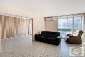Picture of listing #327768463. Appartment for sale in Nîmes