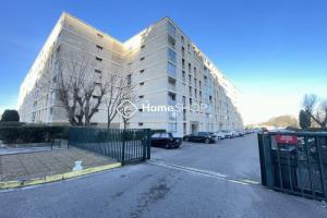 Picture of listing #327770656. Appartment for sale in Marseille
