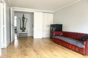 Picture of listing #327773155. Appartment for sale in Paris