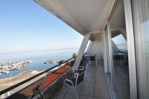 Picture of listing #327773452. Appartment for sale in Arcachon