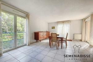 Picture of listing #327775036. Appartment for sale in Saint-Orens-de-Gameville