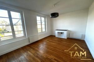 Picture of listing #327776002. Appartment for sale in Saint-Cyr-l'École