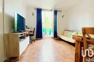 Picture of listing #327780766. Appartment for sale in Vitry-sur-Seine