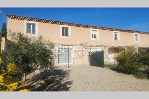 Picture of listing #327800088. House for sale in Maussane-les-Alpilles