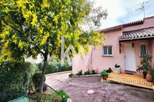 Picture of listing #327803518. House for sale in Fréjus