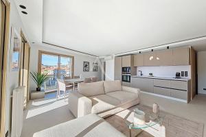 Picture of listing #327808023. Appartment for sale in Cannes