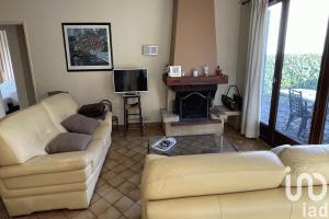 Picture of listing #327812662. House for sale in Soisy-sur-Seine