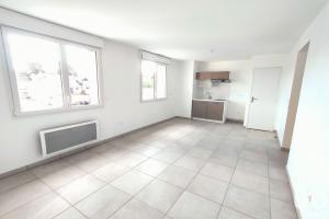 Thumbnail of property #327815538. Click for details