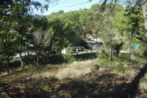 Thumbnail of property #327826593. Click for details