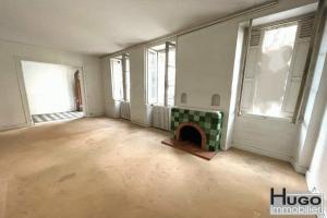 Picture of listing #327829317. Appartment for sale in Bordeaux