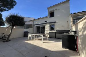 Picture of listing #327842723. House for sale in Le Cap d'Agde