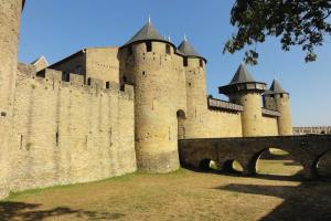 Photo de l'annonce nº 327842971. Bâtiment à vendre sur Carcassonne