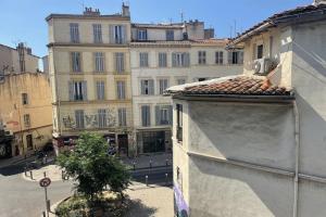 Picture of listing #327843224. Appartment for sale in Marseille