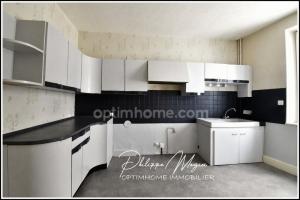 Thumbnail of property #327843421. Click for details