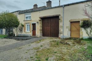 Picture of listing #327844167. House for sale in Chézeaux
