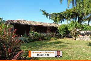 Photo de l'annonce nº 327846345. Maison à vendre sur La Rochebeaucourt-et-Argentine