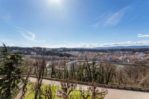 Picture of listing #327849174. Appartment for sale in Lyon