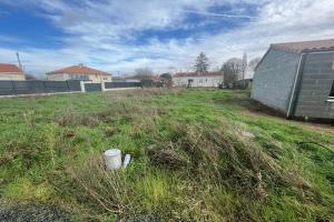 Picture of listing #327856041. Land for sale in Saint-Martin-de-Fraigneau