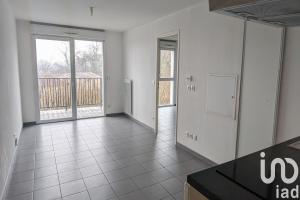 Picture of listing #327861180. Appartment for sale in Cenon