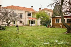 Picture of listing #327861517. House for sale in Arles